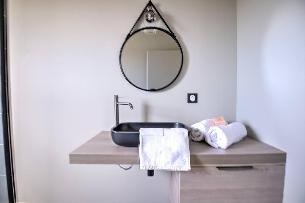 L'Elegante Confort, Clim & Vue Imprenable Bassillac Kültér fotó